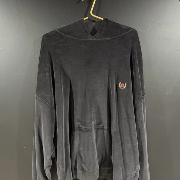 [정품] 칸예웨스트 벨벳 자수 오버 후드티 블랙 M