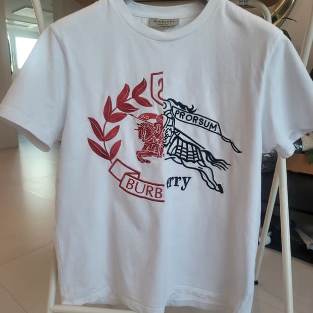 🐎 버버리 에퀘스트리안 나이트 로고 반팔 티셔츠 화이트 XL