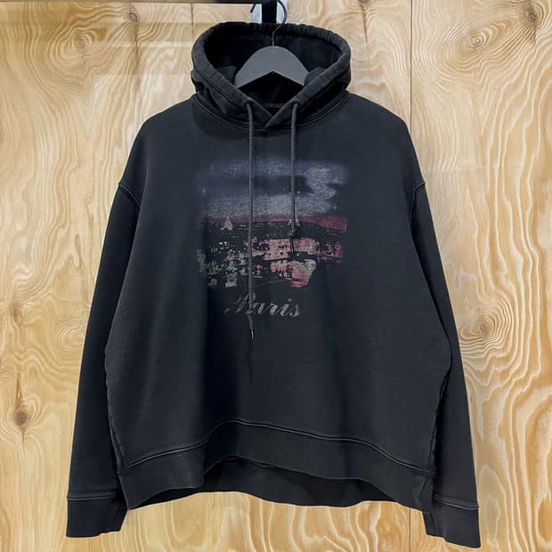 발렌시아가 17a/w 파리 투어리스트 후디