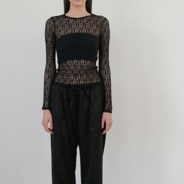 헤더먼트 시스루탑 