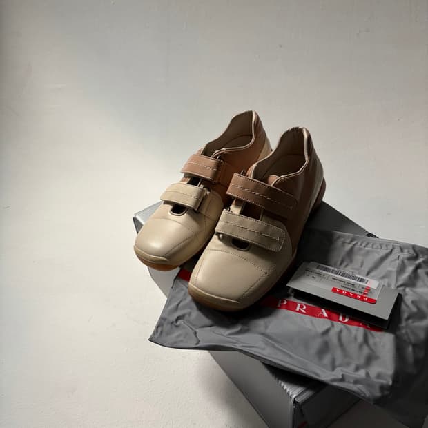 Double Velcro Leather Sneakers