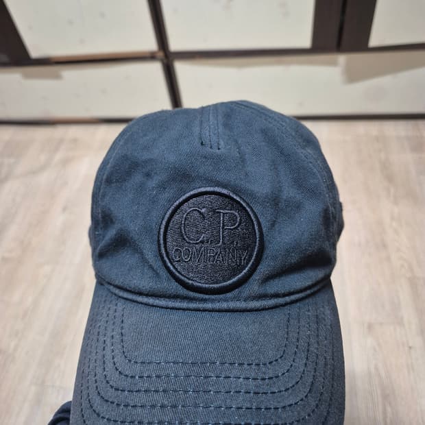 [XL] 18SS CP컴퍼니 고글캡 블랙 볼캡 검정 엑스라지 와펜 모자