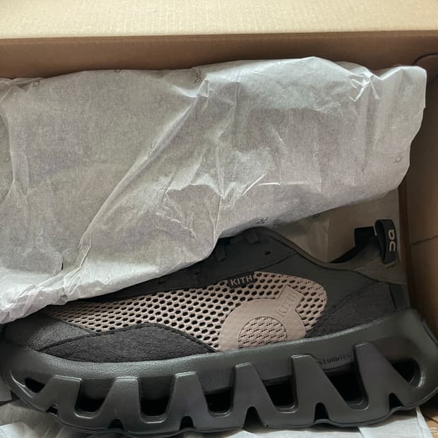 (240)KITH x On Running K-Tech 2 ganache