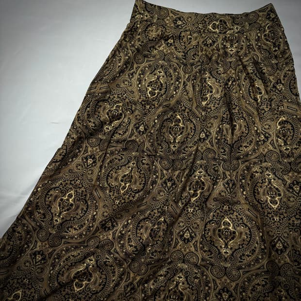 [90s Jones Wear Paisley Long Skirt]