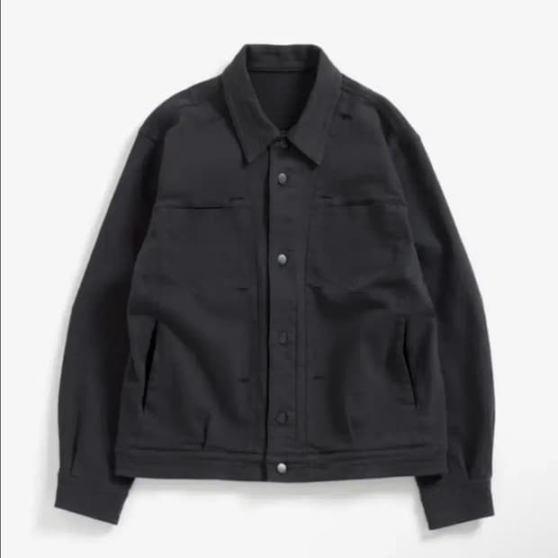 3) 해칭룸 리버스 트러커 자켓 워시드 차콜