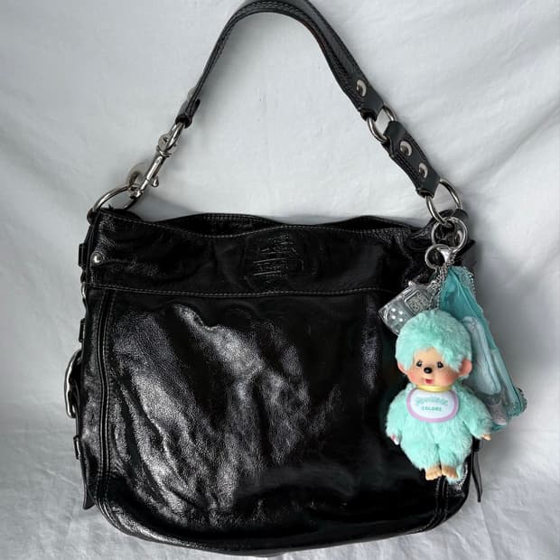 Coach ivory shoulder bag