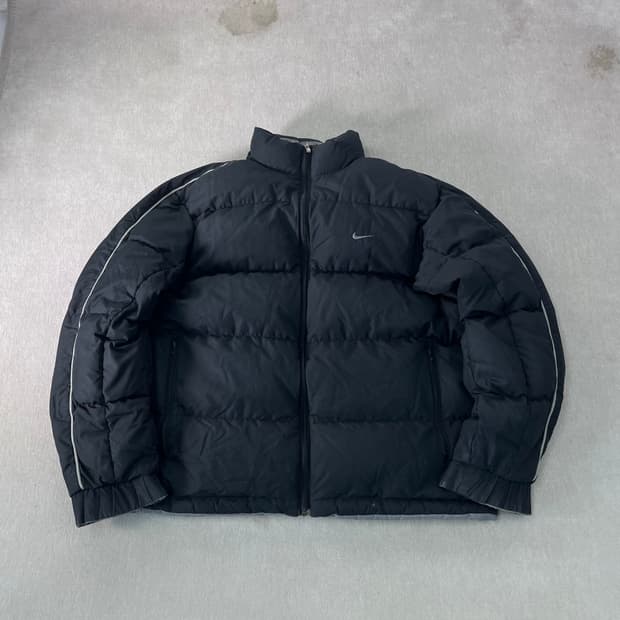 105 나이키 리버시블 뉴챔프 푸퍼 패딩