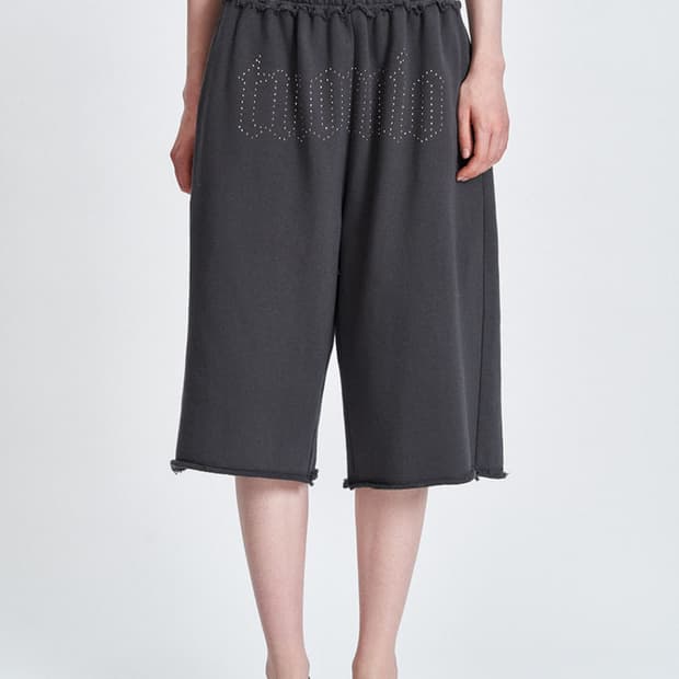 뚜오미오 BERMUDA SWEATPANTS