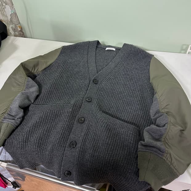 OS 후왓웨어 차콜카키 루즈핏 캐시미어혼방 도킹가디건