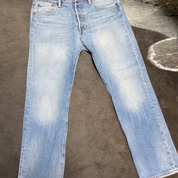 90s Levi’s 501 denim pants