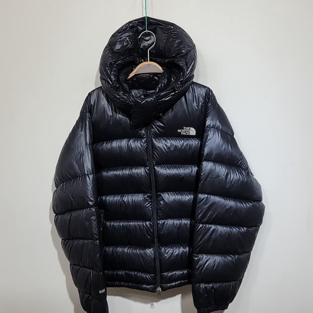 (105) 노스페이스 패딩점퍼 블랙 800 다운자켓 후드탈부착 