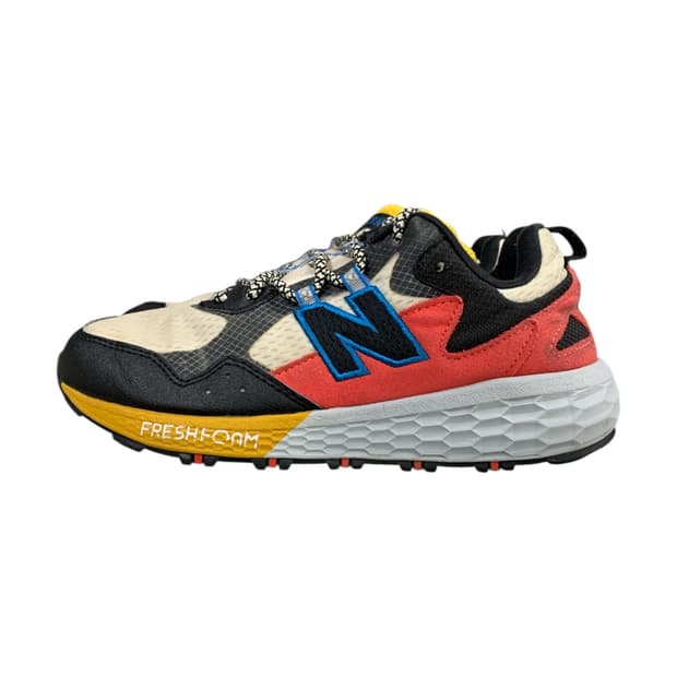 뉴발란스 프레시 폼 크래그 V2 245
