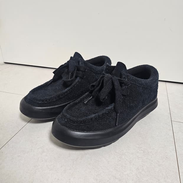 Wander etc 스웨이드 왈라비
