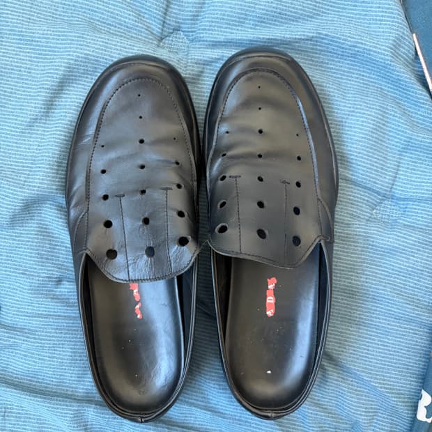prada sport dot slipon