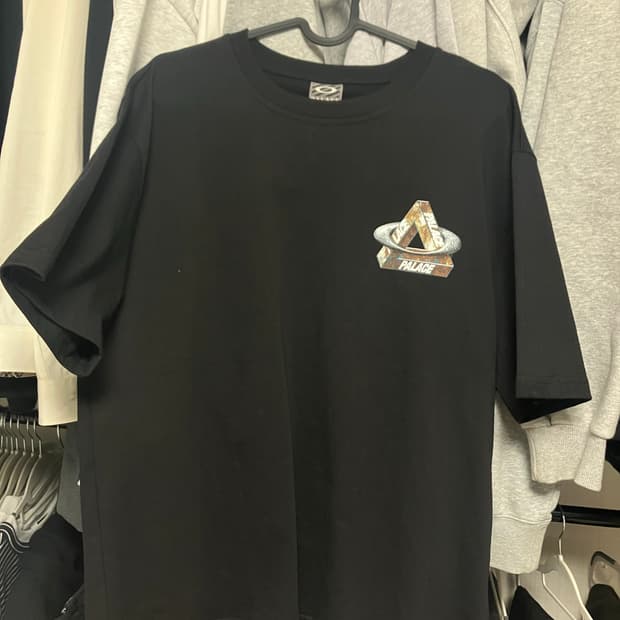 팔라스 오클리 반팔 티셔츠