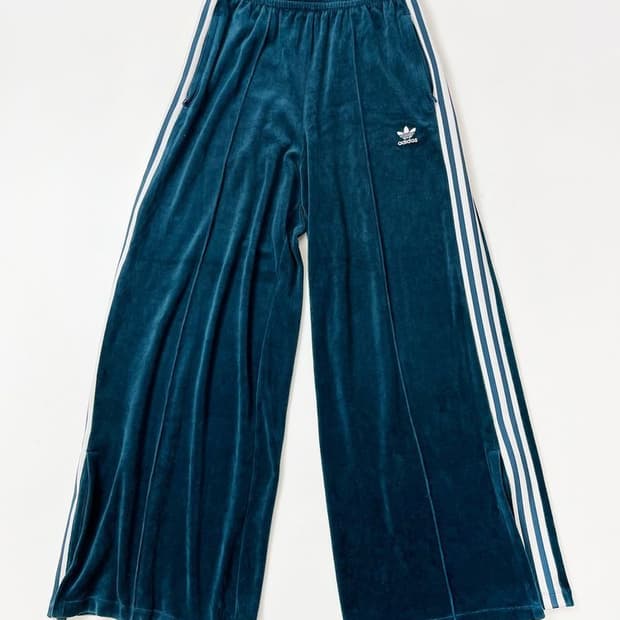 아디다스 19FW 와이드 벨벳 트랙 팬츠 PN4190