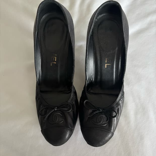 Chanel 발렛 펌프