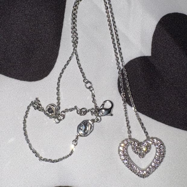 스와로브스키 우나 하트 목걸이