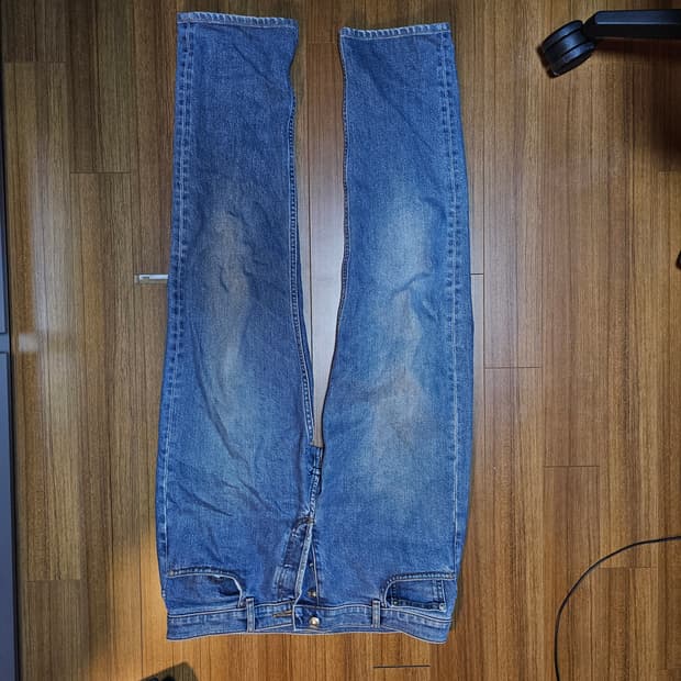 A.P.C 쁘띠 스탠다드 33사이즈