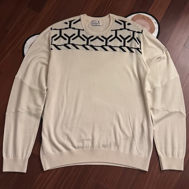 와일드앵글 니트