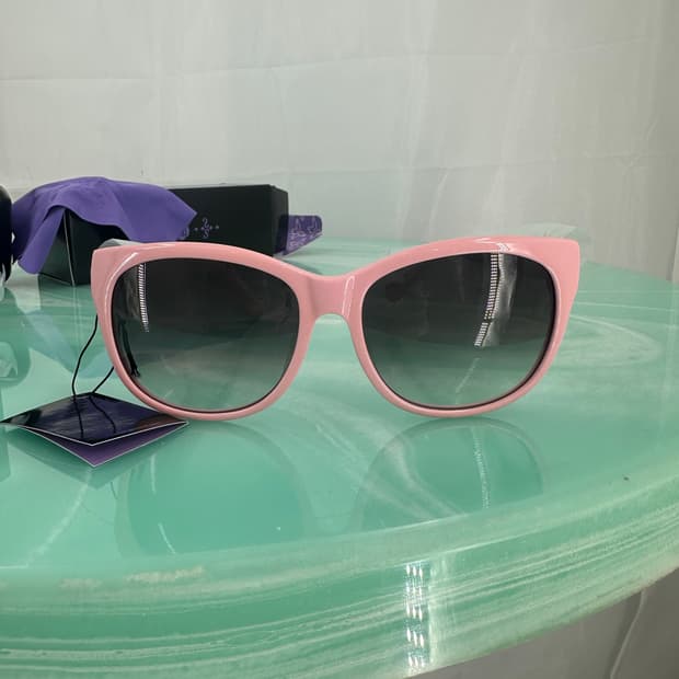 [새상품 무료배송] Made In Italy 안나수이 선글라스 핑크