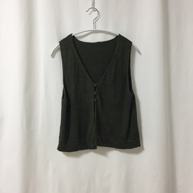 딥 그린 버튼 베스트 Deep Green Button Vest
