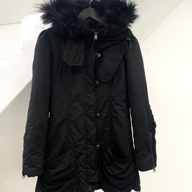 Lip service fur hood shirred pocket jack
