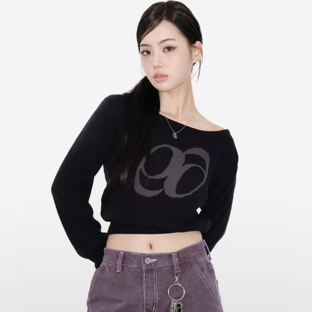 애즈온 보트넥 니트 블랙