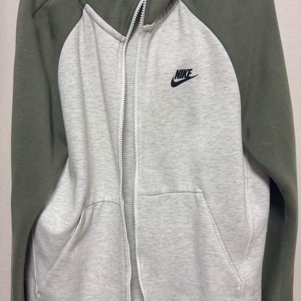 나이키 테크팩 후드집업 M 카키