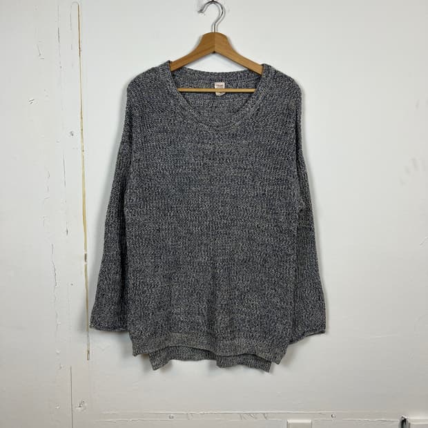WORKER'S EVERYBODY 회색 브이넥 니트 FREE