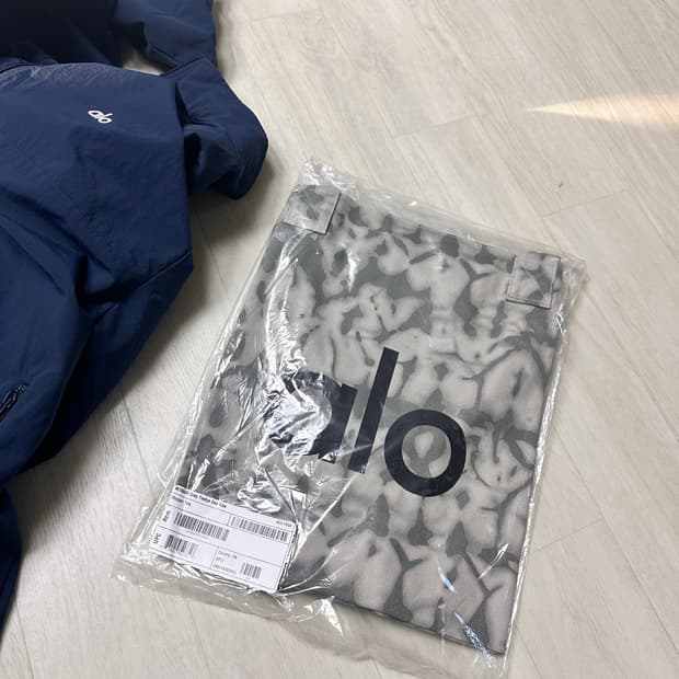 알로요가 타이다이쇼퍼백 새제품