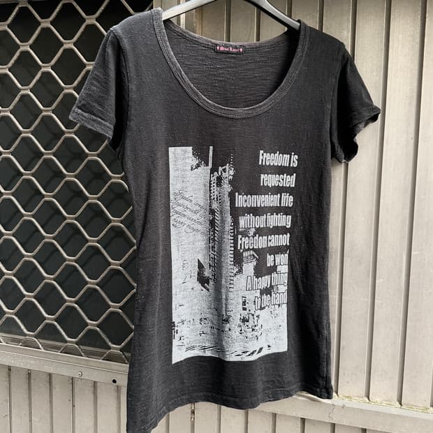 Vintage FREEDOM lettering printing tee