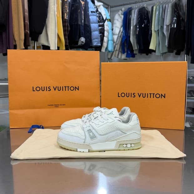 루이비통LV 트레이너 모노그램 스니커즈 5.5 사이즈