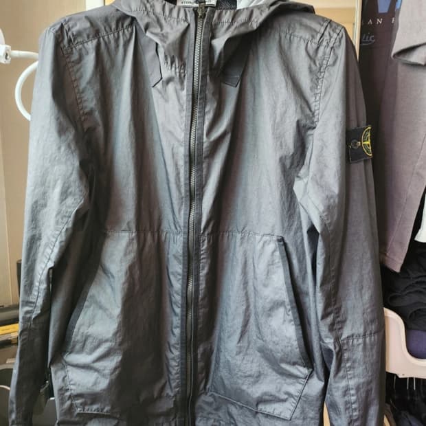 스톤아일랜드 멤브라나 21ss