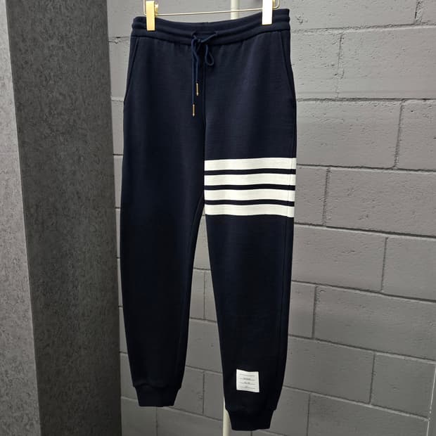 톰브라운 4BAR 트레이닝 조거팬츠 0사이즈