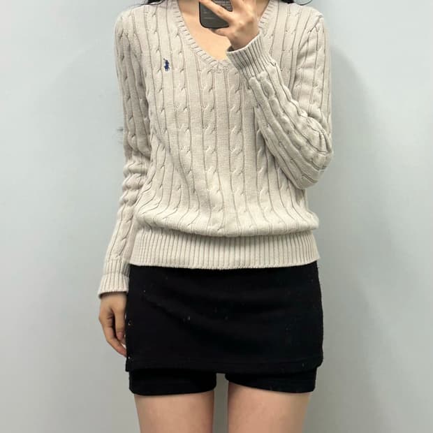 폴로 랄프로렌 신형 아이보리 꽈배기 브이넥 니트 