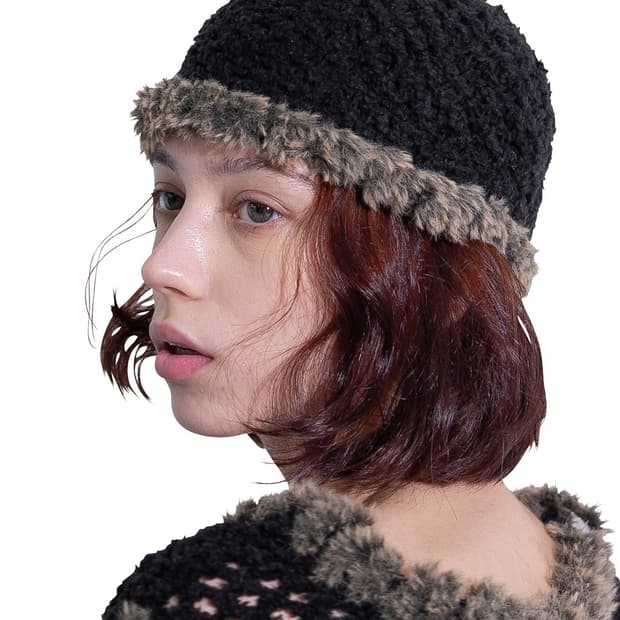 [F]퍼버즈 25fw 플러피 트림 메쉬 니트 비니