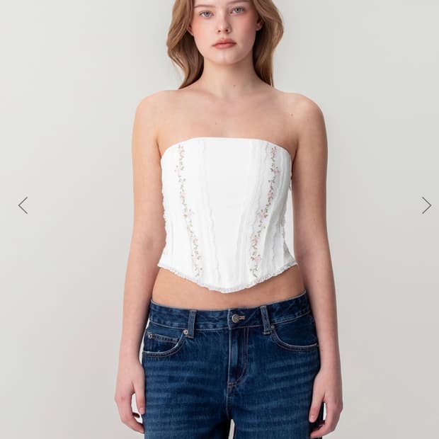 Glowny 글로니 LACE ROSE CORSET TOP