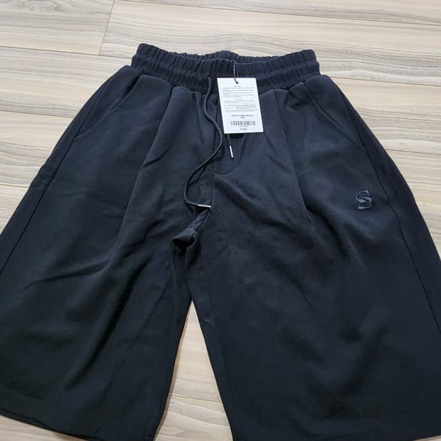 세븐셀라버뮤다팬츠반바지블랙