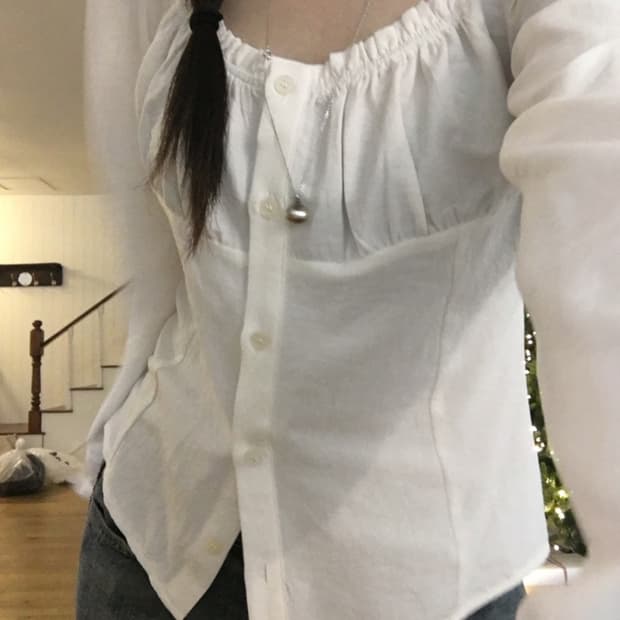 아워캐비넷 루비 퍼프 블라우스