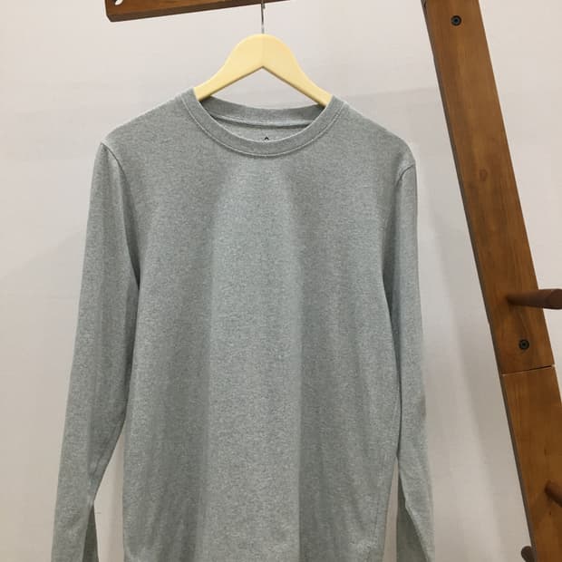 무지 그레이 롱슬리브