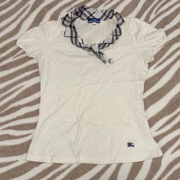 빈티지 버버리 블루라벨 반팔 bl