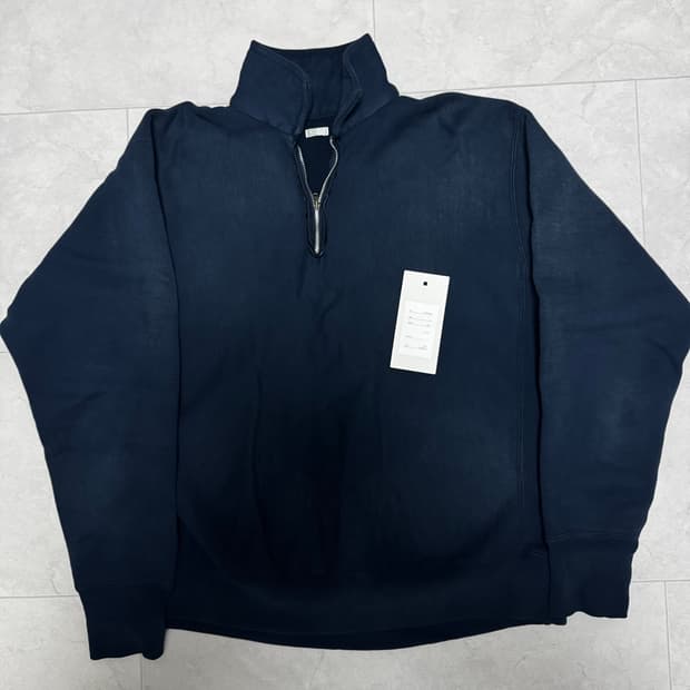 아프레쎄24 하프집업 