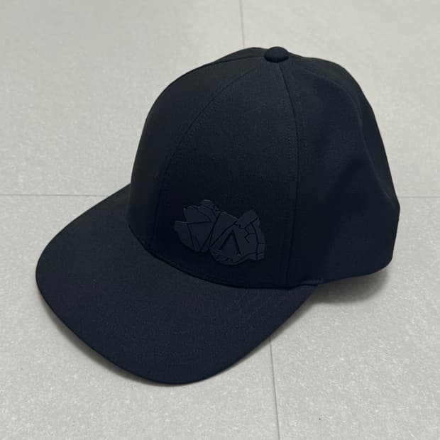 아크테릭스 볼캡