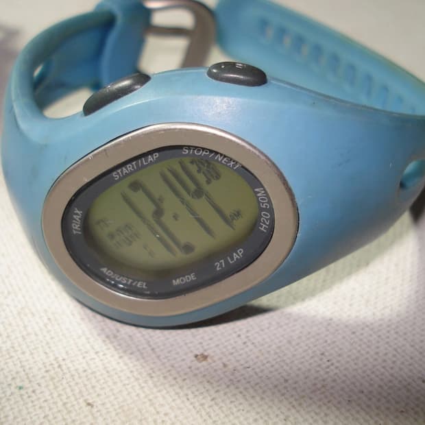 나이키 트라이액스 27 랩 워치