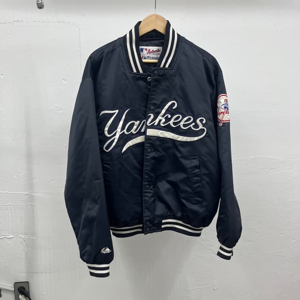 2XL) MAJESTIC NEW YORK YANKEES JACEKT