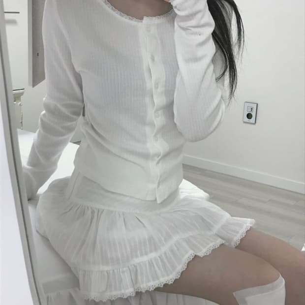 워니하우스 벨리아르 블룸 가디건 화이트