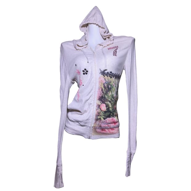 rose garden.7 hoodie