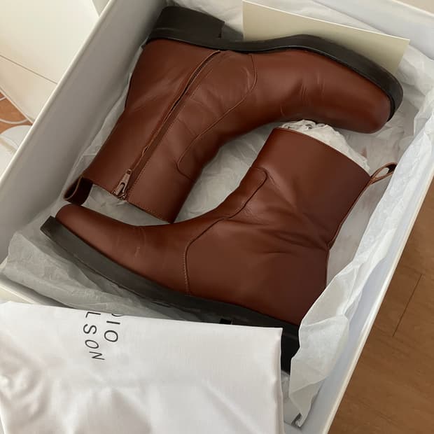 studio nicholson 스퀘어토 첼시 부츠