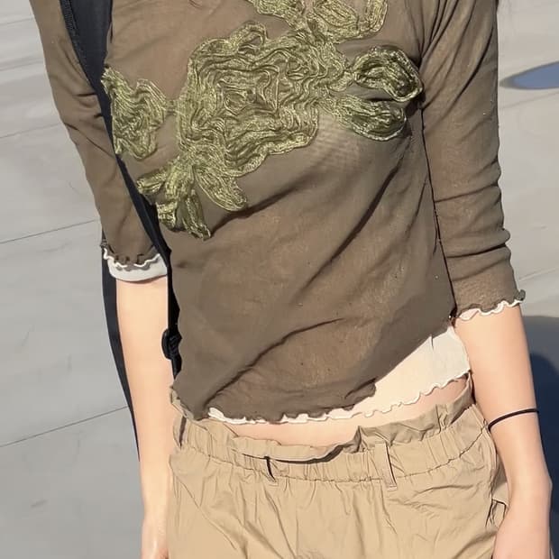 Olive Moss Mesh 올리브 메쉬 탑